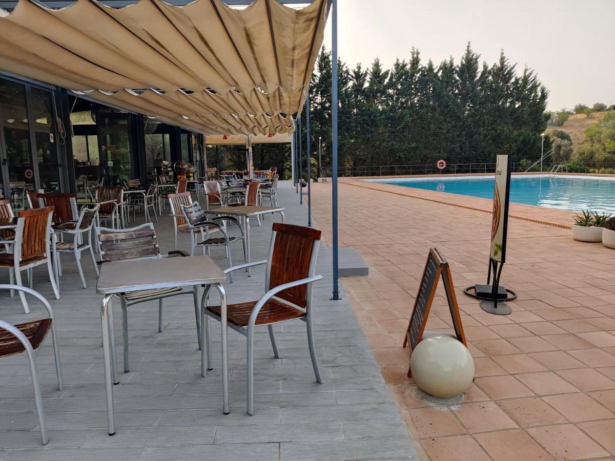 Spacious 3-Bedroom Condo With Pool Lagos