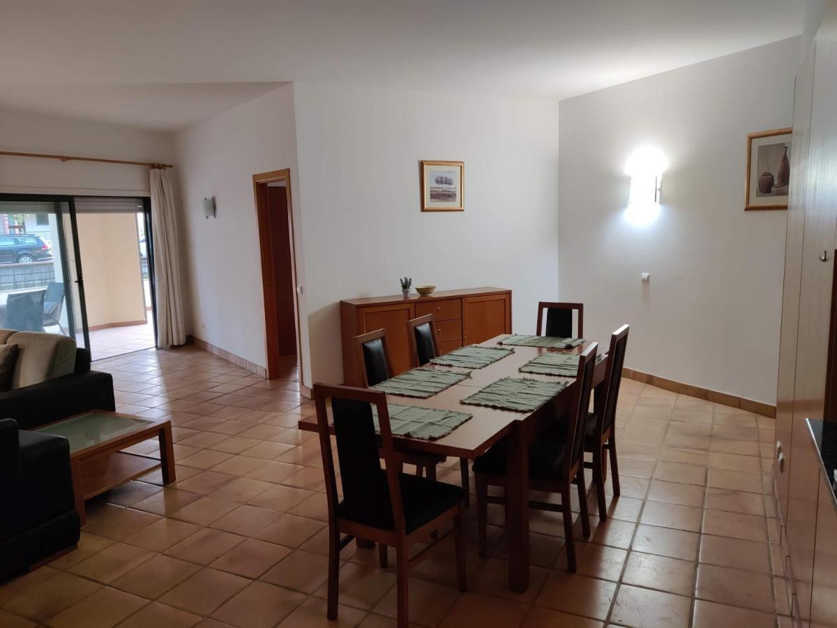 Spacious 3-Bedroom Condo With Pool Apartment *